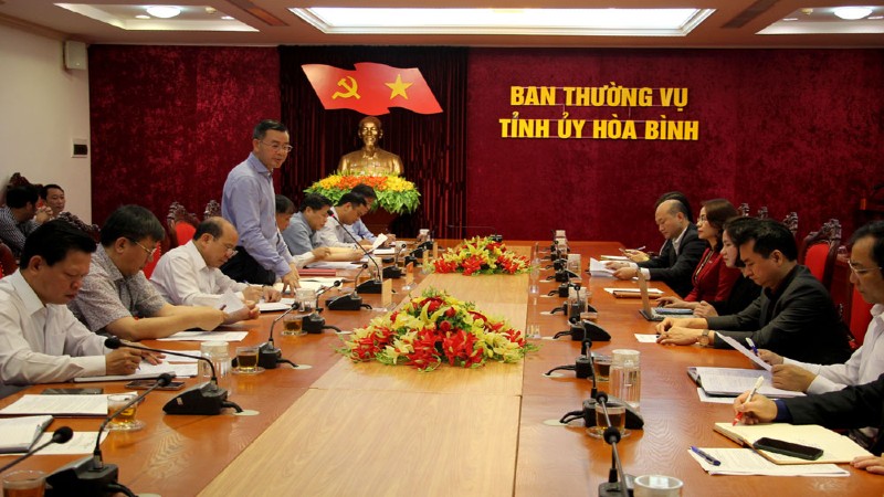 Thường trực Tỉnh ủy làm việc với Công ty Cổ phần Tập đoàn FLC