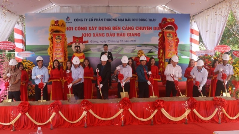 Petimex khởi công xây dựng bến cảng chuyên dùng kho xăng dầu Hậu Giang