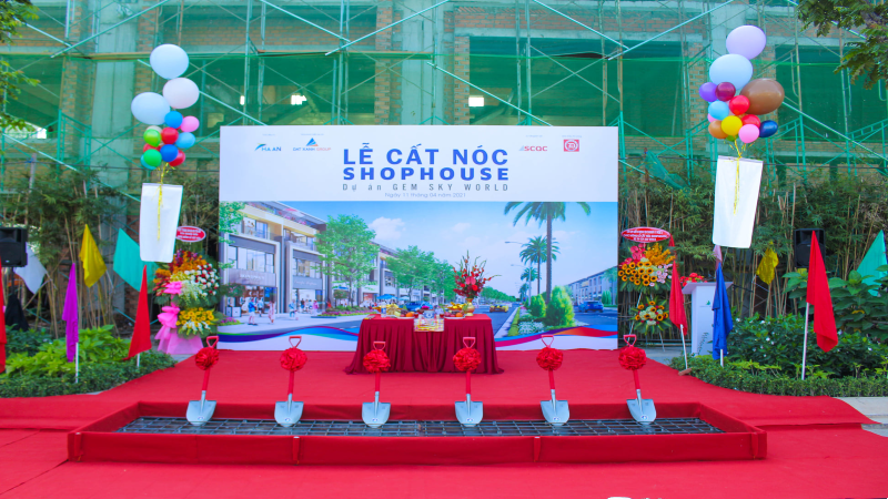 Cất nóc Shophouse Gem Sky World tiếp tục thay đổi diện mạo