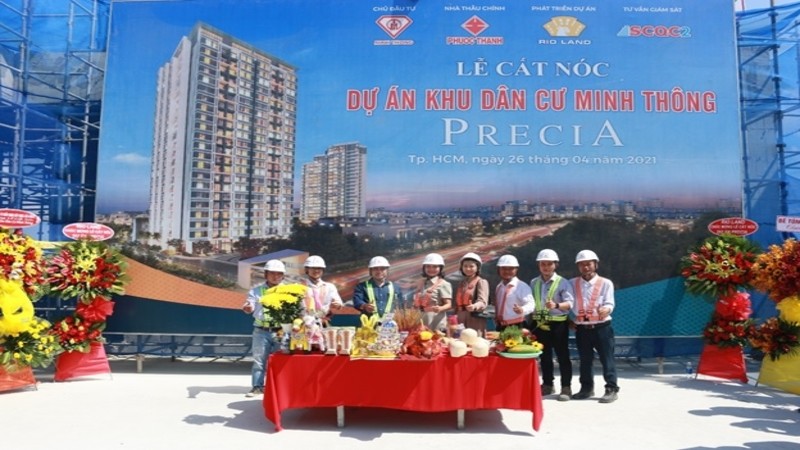 Dự án Precia Q.2 cất nóc vượt tiến độ
