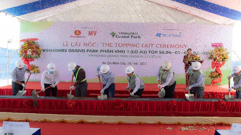 Hòa Bình cất nóc vượt tiến độ Phân khu 2, khu Origami, Vinhomes Grand Park