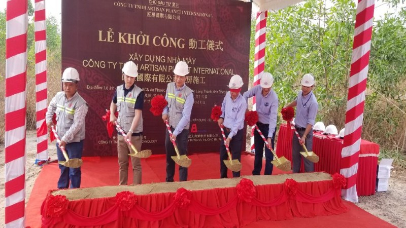 Động thổ xây dựng nhà máy Công Ty TNHH Artisan Planet International