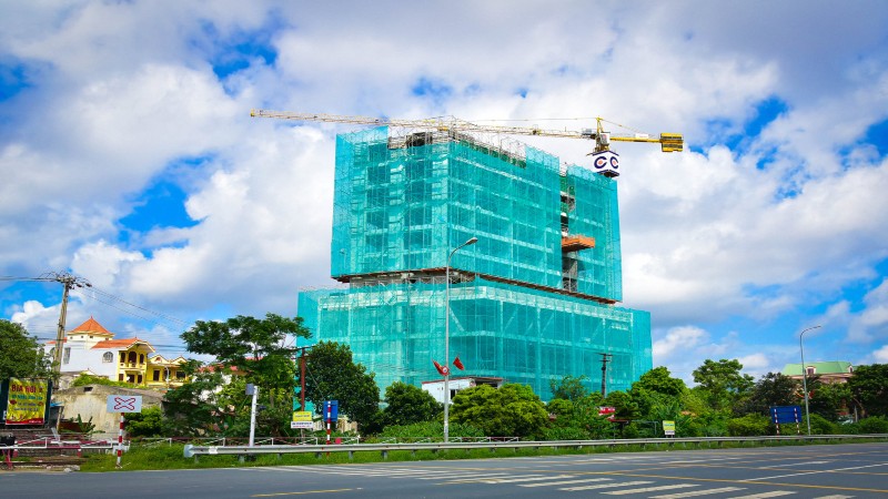 Cất nóc Dự án khách sạn SOJO Lạng Sơn
