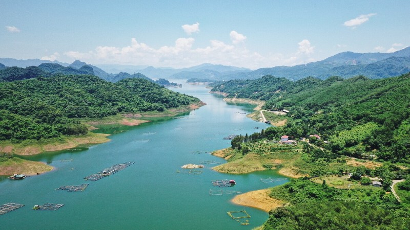 Công bố quy hoạch chung Khu du lịch Quốc gia Hồ Hòa Bình 52.000 ha