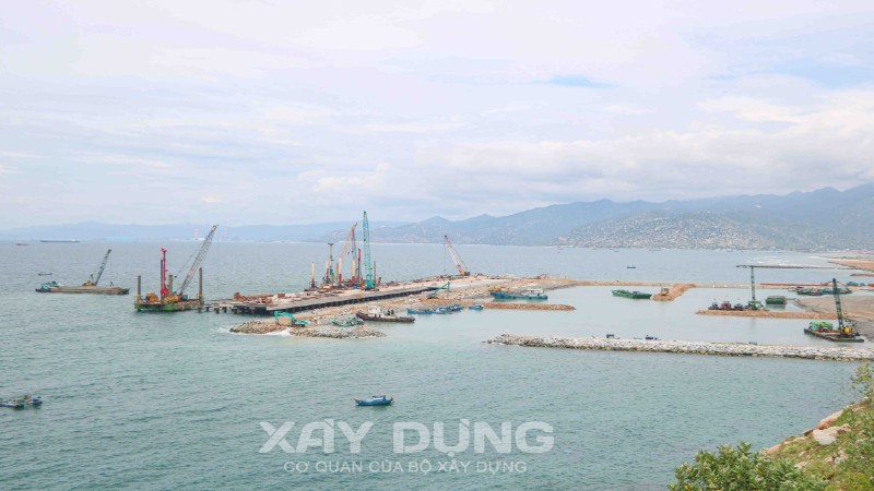 Ninh Thuận: Trung tâm điện lực LNG Cà Ná 1.500MW sẽ khởi công trong quý II/2022