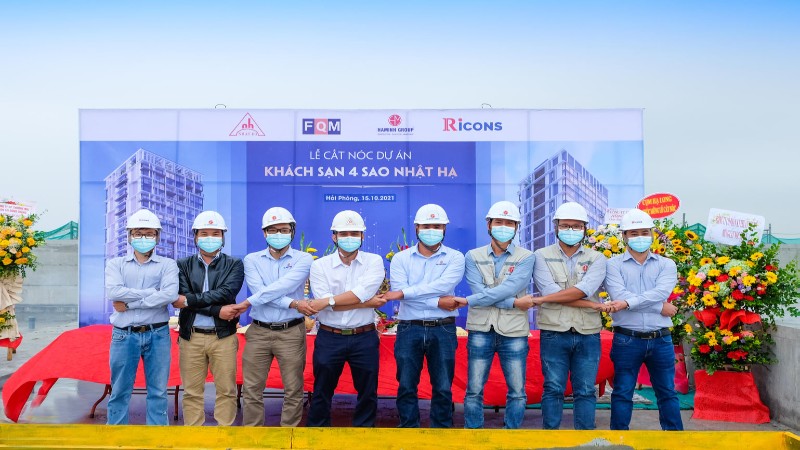 Ricons cất nóc dự án khách sạn 4 sao Nhật Hạ