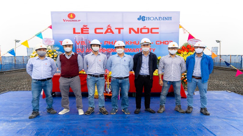 Tòa V8 – phân khu F3 – CH03 dự án Vinhomes Smart City cất nóc
