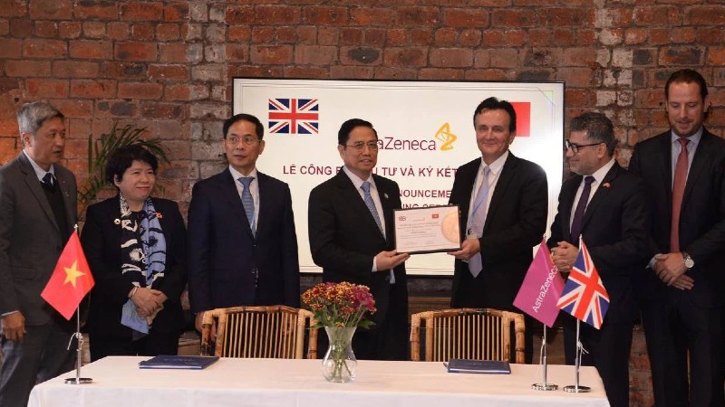 AstraZeneca đầu tư thêm 90 triệu USD, xem xét đặt nhà máy sản xuất vắc xin tại Việt Nam