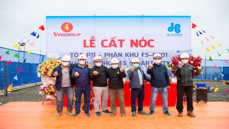 Chúc mừng tòa P11-Phân khu F5-CH01 dự án Vinhomes Smart City cất nóc