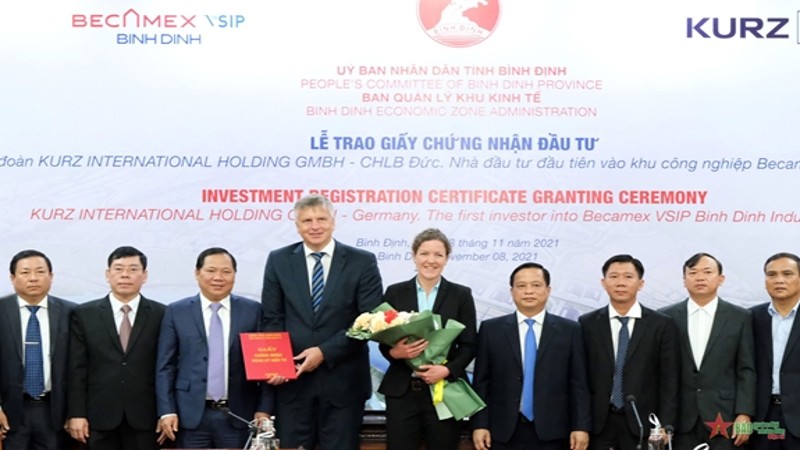 Xây dựng “Nhà máy sản xuất nhũ và màng mỏng công nghệ cao” tại Becamex Vsip Bình Định