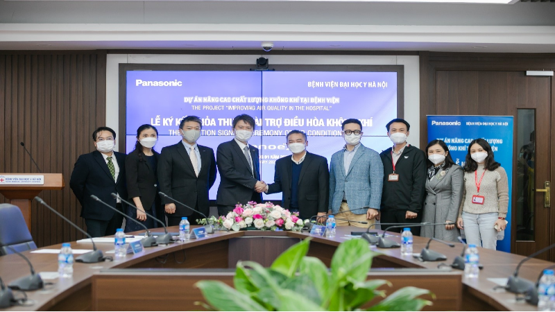 Panasonic khởi động dự án “Nâng cao chất lượng không khí tại bệnh viện” trao tặng điều hòa tích hợp công nghệ lọc khí nanoe™ X