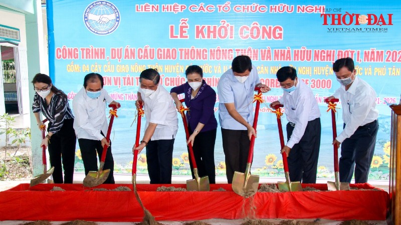 Chủ tịch VUFO dự khởi công xây dựng 4 cây cầu nông thôn và 25 căn nhà hữu nghị tại Cà Mau