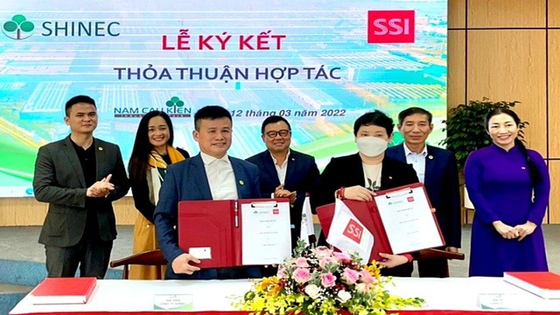 “Đại gia” chứng khoán Nguyễn Duy Hưng nhảy vào mảng bất động sản với dự án 620 ha tại Khánh Hòa