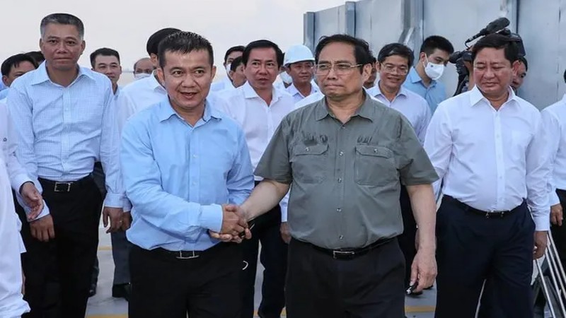 Thủ tướng Phạm Minh Chính khảo sát khu tổ hợp Cà Ná