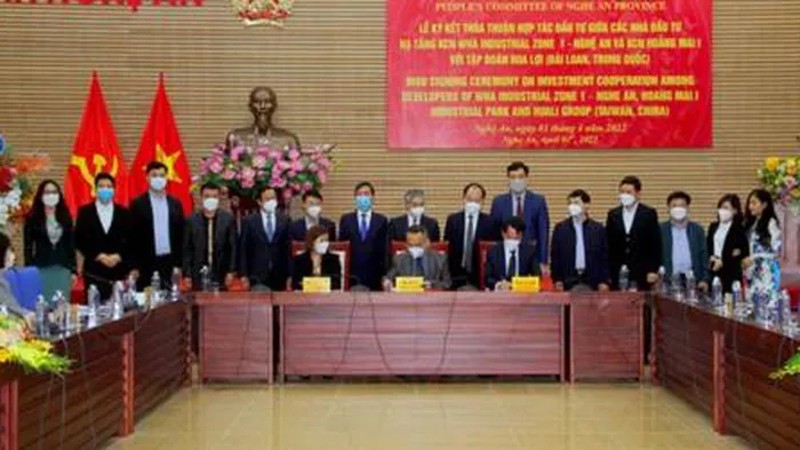 Tập đoàn Hoa Lợi đầu tư hai dự án lớn vào khu công nghiệp Nghệ An