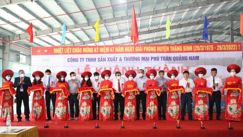 Đưa vào hoạt động nhà máy sản xuất trang thiết bị y tế tại Thăng Bình