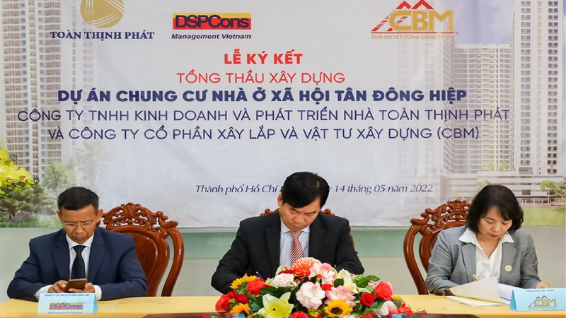 Lễ ký kết tổng thầu xây dựng dự án chung cư nhà ở xã hội Tân Đông Hiệp
