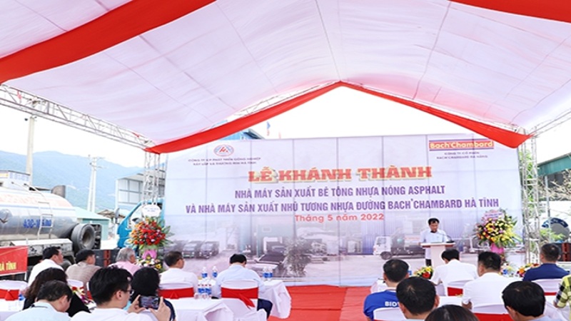 Khánh thành Nhà máy Sản xuất bê tông nhựa nóng Asphalt và sản xuất nhũ tương nhựa đường tại thị xã Kỳ Anh