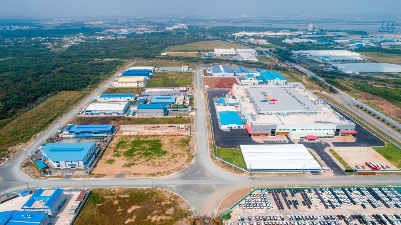 Long An trao chủ trương đầu tư cho 4 khu công nghiệp với tổng vốn gần 23.000 tỷ đồng