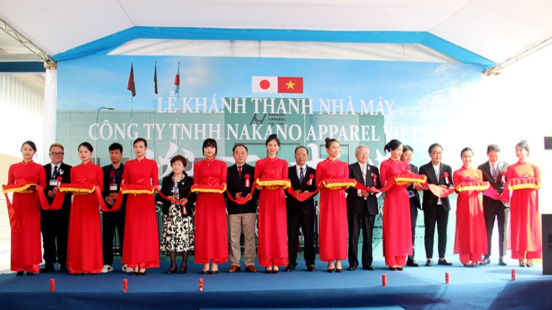 Phó Chủ tịch UBND tỉnh Bùi Thanh An dự lễ khánh thành Nhà máy may mặc Nakano Việt Nam