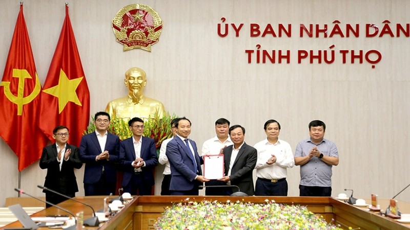 VSUN làm dự án sản xuất tấm pin năng lượng mặt trời 200 triệu USD tại Phú Thọ