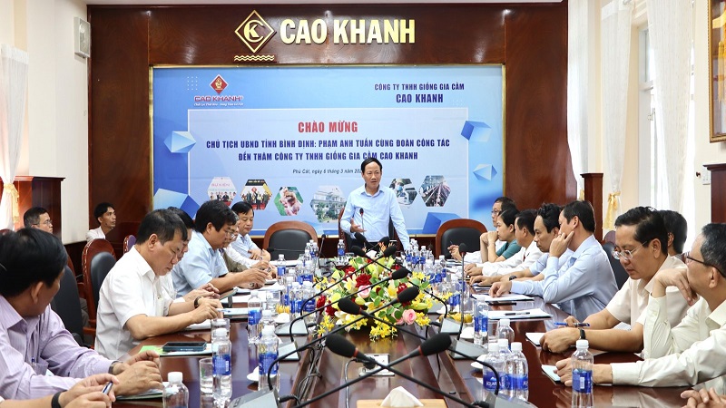 Chủ tịch UBND tỉnh Phạm Anh Tuấn thăm và làm việc Công ty TNHH giống gia cầm Cao Khanh, khảo sát dự án suối nước nóng Hội Vân