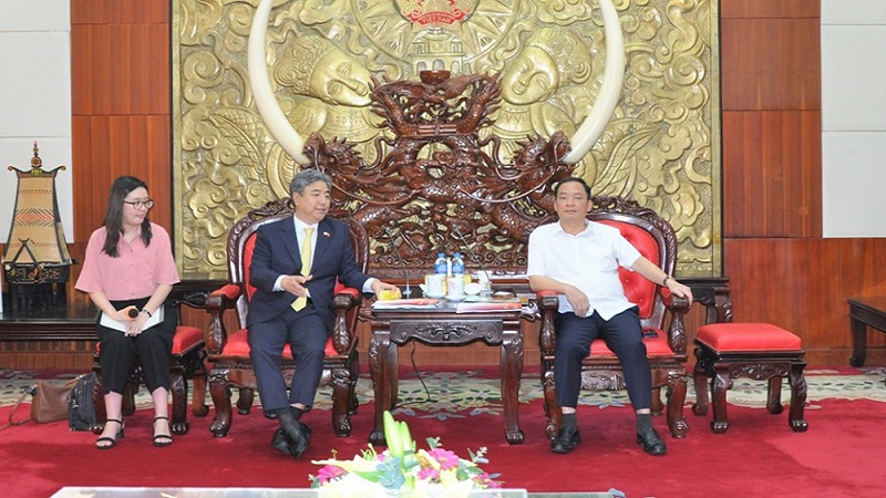 Chủ tịch UBND tỉnh Hưng Yên Trần Quốc Văn tiếp và làm việc với đoàn công tác của Tập đoàn KBI (Hàn Quốc)