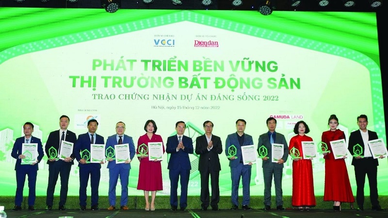 Trao chứng nhận cho hơn 120 dự án nhà ở, khu nghỉ dưỡng đáng sống 2023