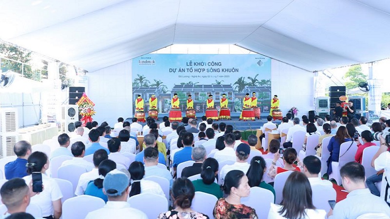 Khởi công khu tổ hợp phố thương mại, dịch vụ tại Nghệ An