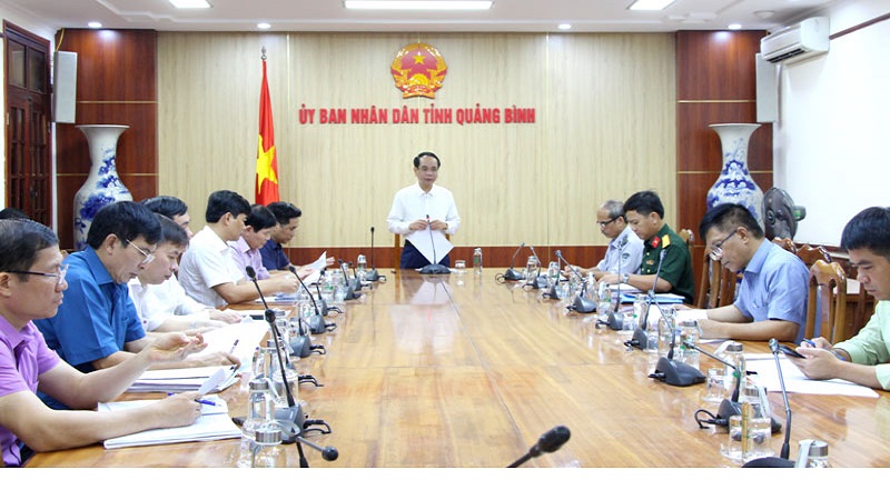 Sớm hoàn thiện các thủ tục để triển khai thực hiện Dự án Nhà ga hành khách T2 và mở rộng sân đỗ máy bay