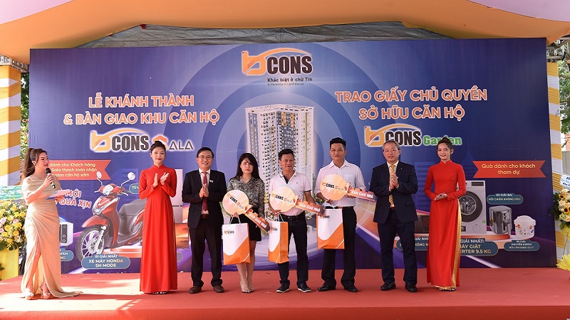 Tập đoàn Bcons bàn giao dự án mới và trao giấy chủ quyền cho khách hàng