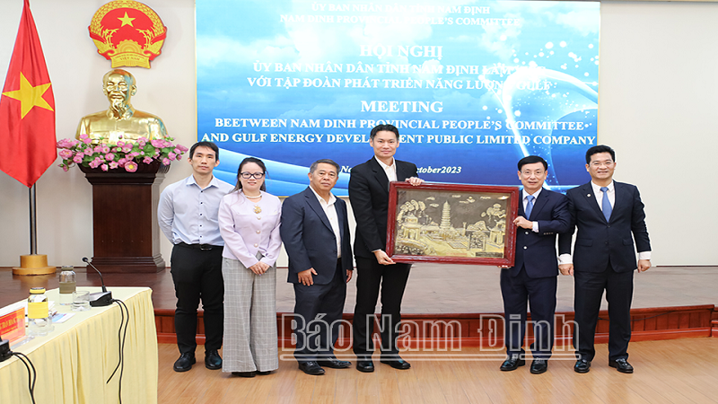 Tập đoàn Phát triển Năng lượng Gulf (Thái Lan) tìm hiểu cơ hội đầu tư tại Nam Định