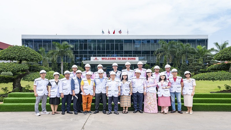 Đoàn Doanh Nhân Sao Đỏ Đến Tham Quan Và Làm Việc Tại Nhà Máy An Hạ Tập Đoàn Đại Dũng