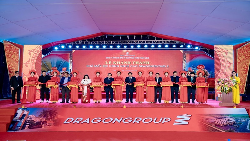 DragonGroup tổ chức Chương trình Đón nhận cờ thi đua của Chính Phủ, Tổng kết giai đoạn 2021 – 2023 và Khánh thành Nhà máy sợi công nghệ cao DragonTextiles 2
