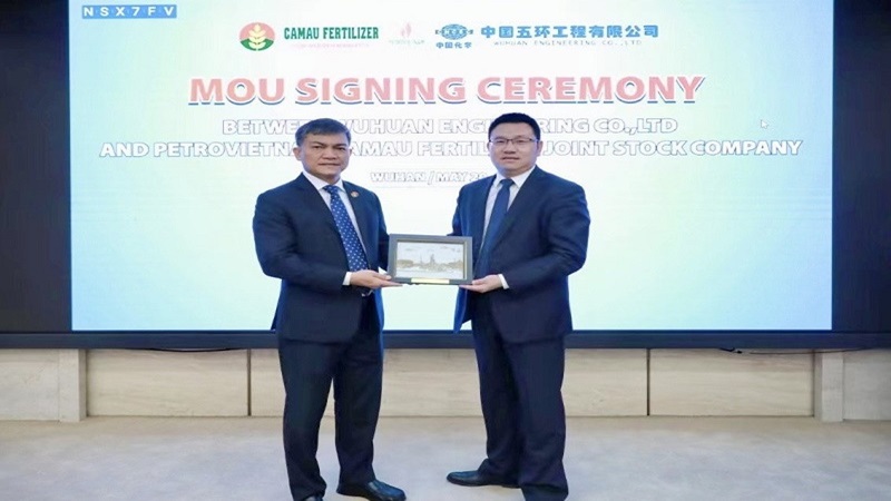 Đạm Cà Mau ‘bắt tay’ tập đoàn hoá dầu Trung Quốc, chi 700 triệu USD xây thêm nhà máy