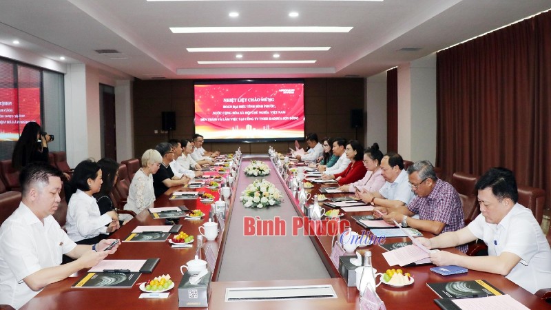 Lãnh đạo tỉnh Bình Phước làm việc với Tập đoàn HAOHUA