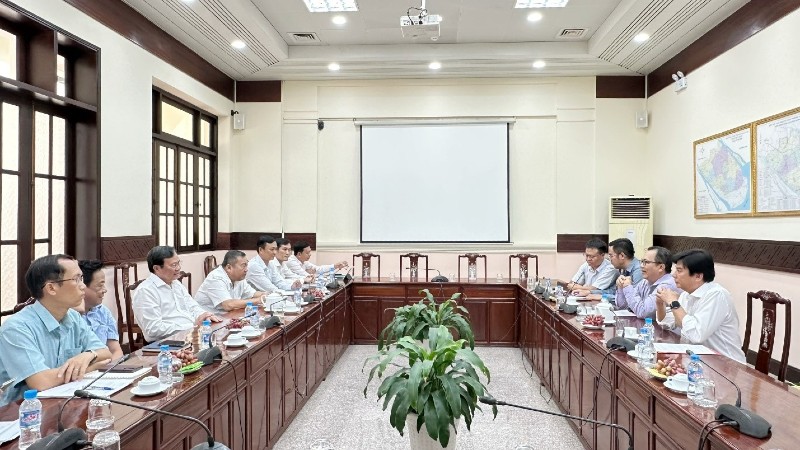 Lãnh đạo tỉnh làm việc với Công ty TNR Holdings Việt Nam