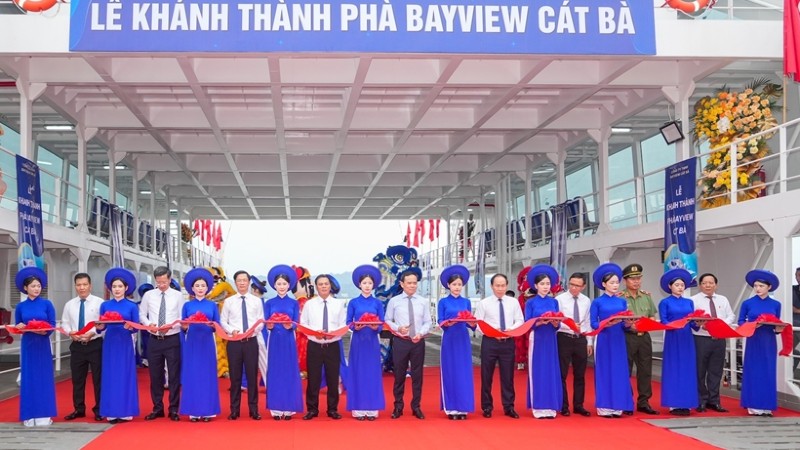 Hải Phòng: Khánh thành phà mới đưa khách ra Cát Bà, cất nóc chung cư thuộc dự án nhà ở xã hội