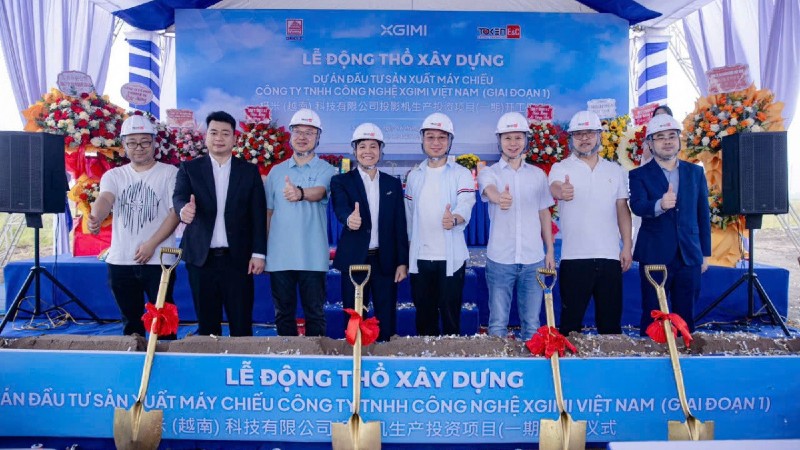 Ông lớn công nghệ cao Trung Quốc khởi công nhà máy sản xuất máy chiếu 13 triệu USD tại Nam Định