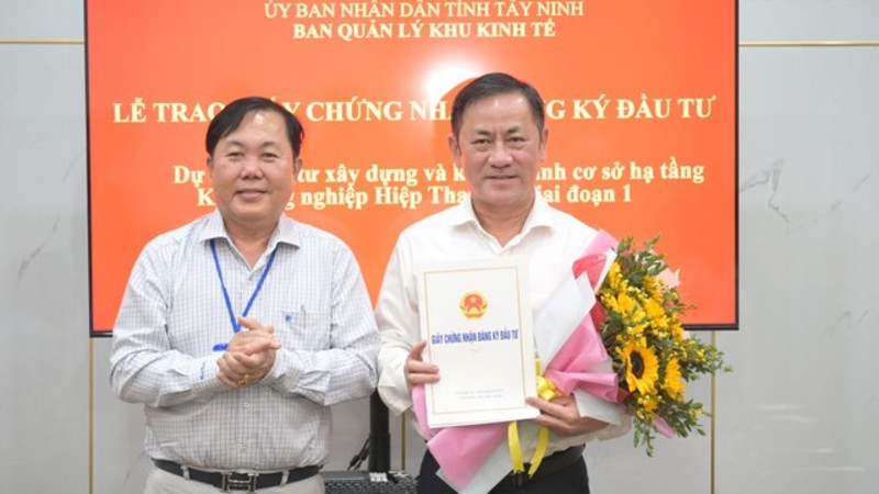 VRG nhận giấy chứng nhận đầu tư dự án KCN gần 500 ha tại Tây Ninh