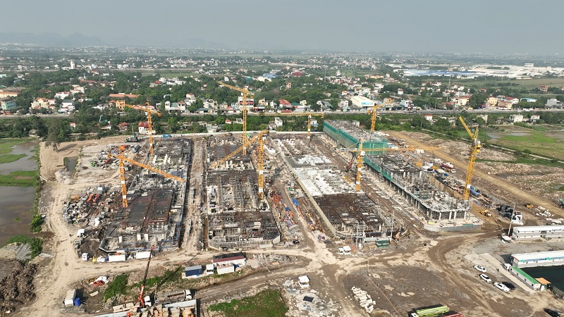 Đô thị nghỉ dưỡng Sun Group tại Hà Nam: Chuẩn bị cất nóc tòa cao tầng đầu tiên