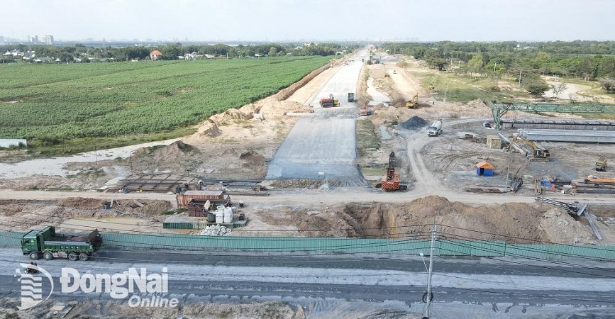 Long An đẩy nhanh tiến độ dự án đường Vành đai 3 TP Hồ Chí Minh