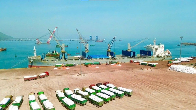 Chỉ vài ngày nữa, bến cảng gần 1.000 tỷ tại Hà Tĩnh sẽ vận hành, sẵn sàng đón siêu tàu 50.000 tấn