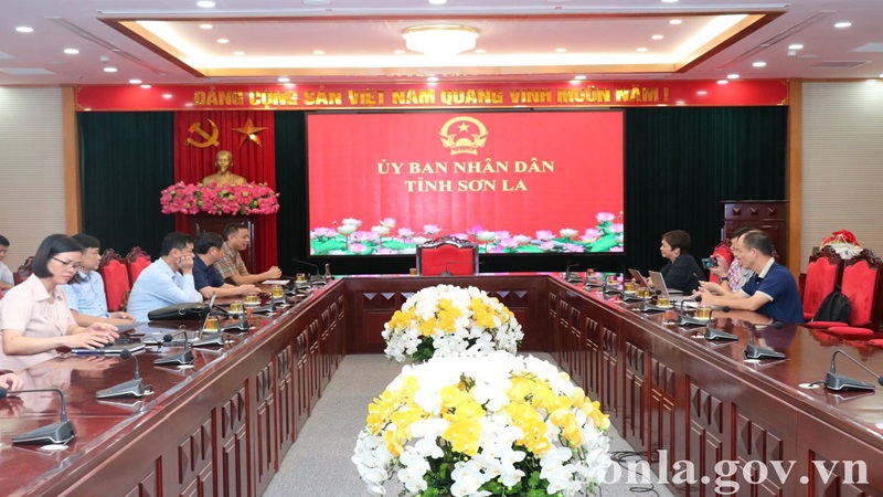 Đồng chí Phó Chủ tịch UBND tỉnh làm việc với doanh nghiệp về đề xuất nghiên cứu lập dự án đầu tư xây dựng nhà máy tại địa bàn xã Yên Châu