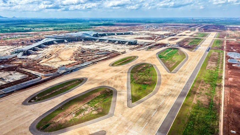Chỉ 1 tháng nữa, sân bay lớn nhất Việt Nam chính thức khánh thành
