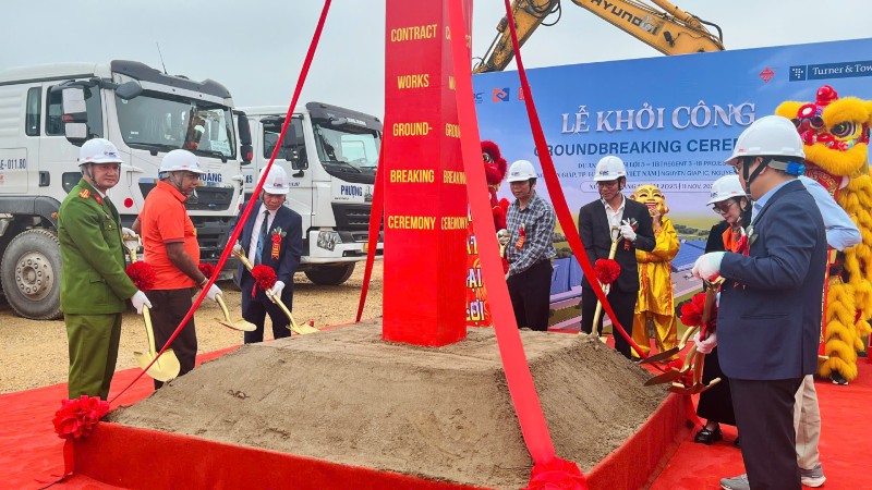 Lễ khởi công Dự án Nhà máy May Tinh Lợi 3 – 1B trên địa bàn xã Nguyên Giáp