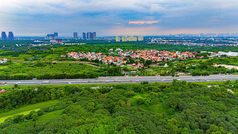 Quá nhanh: Siêu dự án đại lộ 338.000 tỷ đồng vẽ nên “kỳ tích sông Hồng”, quy tụ Đèo Cả, Văn Phú, MIK Group… muốn tham gia sẽ khởi công ngày 19/12