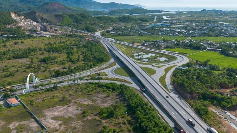 Thành phố rộng nhất Việt Nam sẽ làm tuyến đường xuyên tâm dài 90km