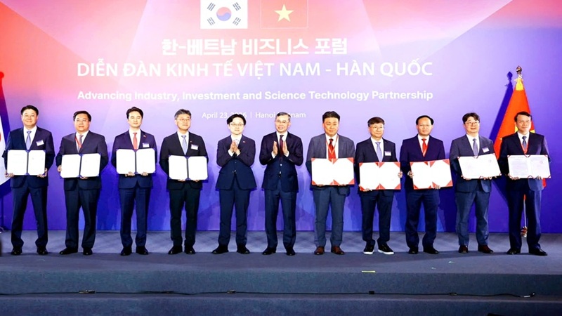 Một doanh nghiệp Hàn Quốc vừa rót thêm 360 triệu USD vào Việt Nam để sản xuất robot