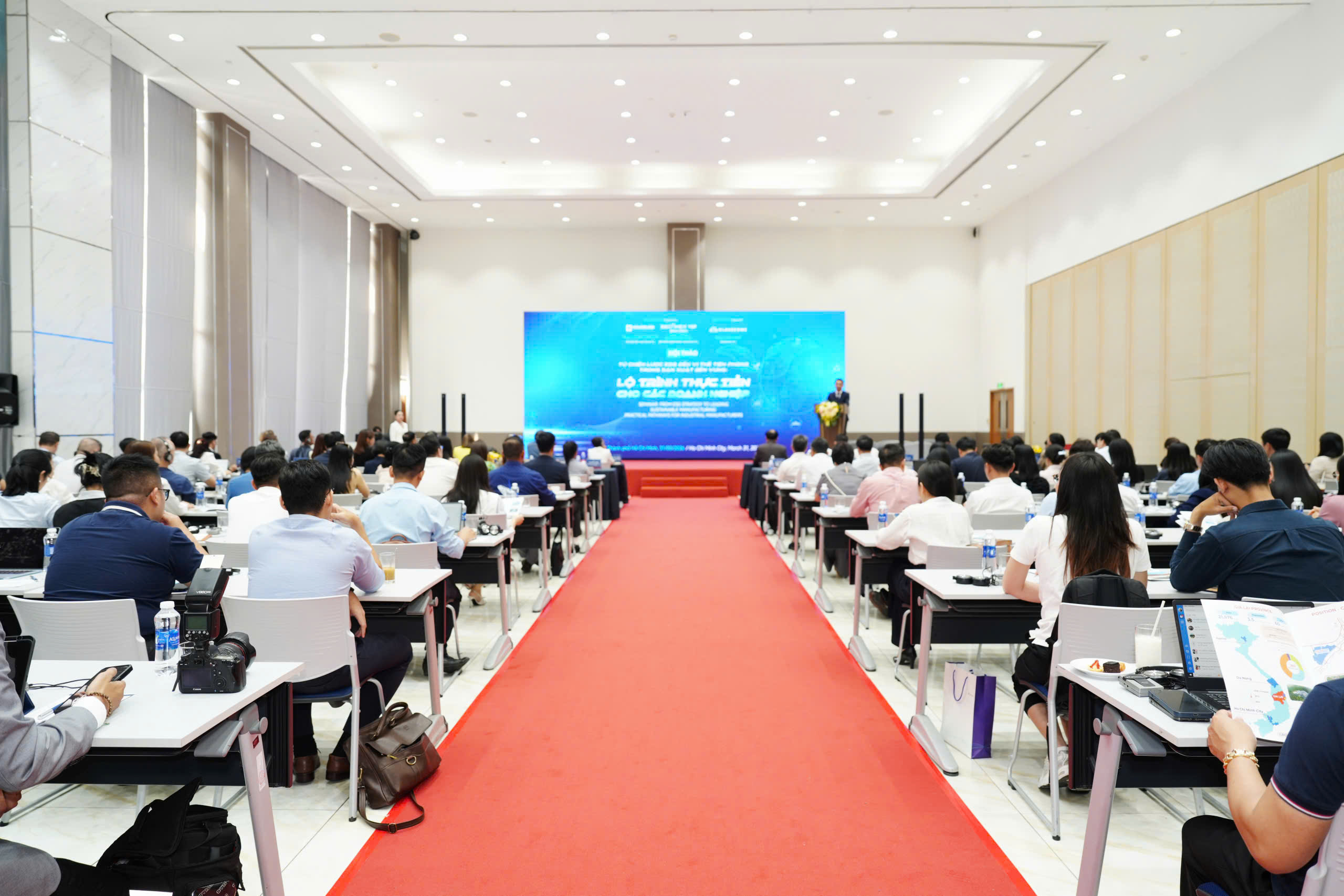 Từ Chiến Lược ESG Đến Sản Xuất Bền Vững: Doanh Nghiệp Việt Trước Áp Lực Xanh Toàn Cầu